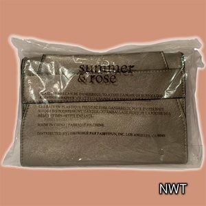 Silver Envelope Clutch / Crossbody bag | NWT